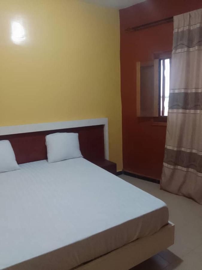Les Signares Apartment Sor Екстериор снимка