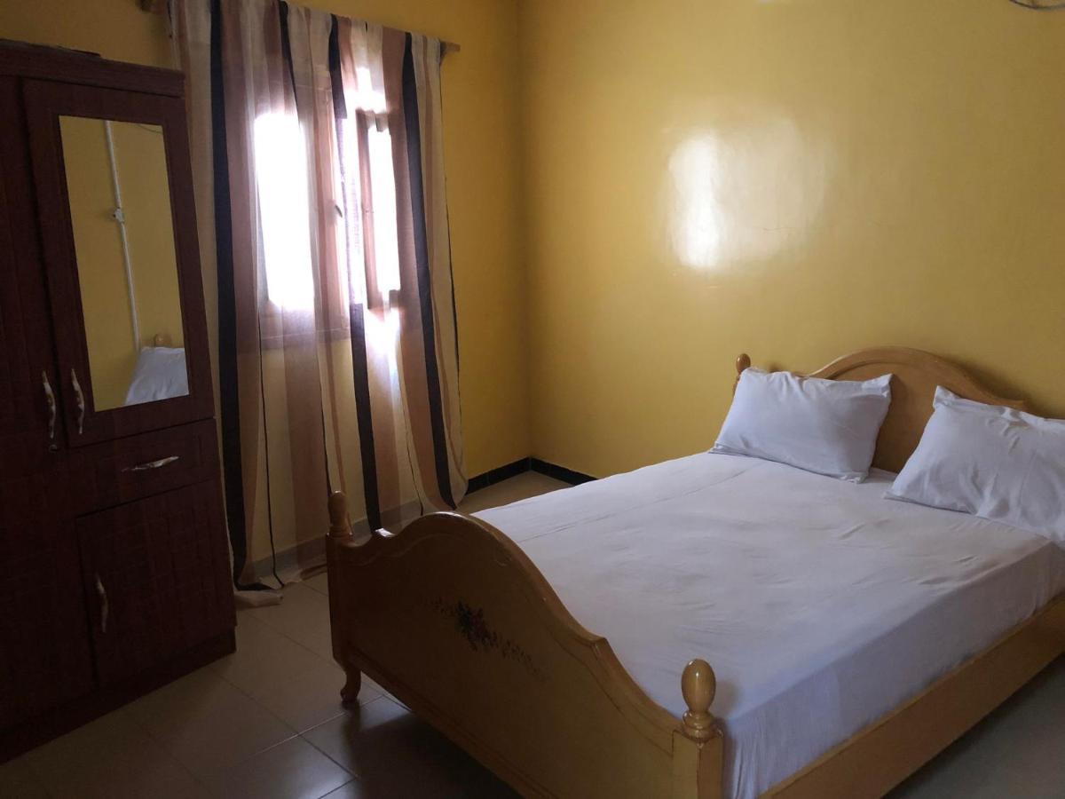 Les Signares Apartment Sor Екстериор снимка